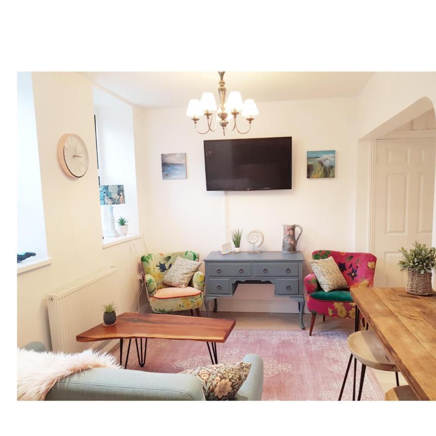St Ives Apartment Private Parking With Garden 10 Minute Walk Into Town And Beach المظهر الخارجي الصورة
